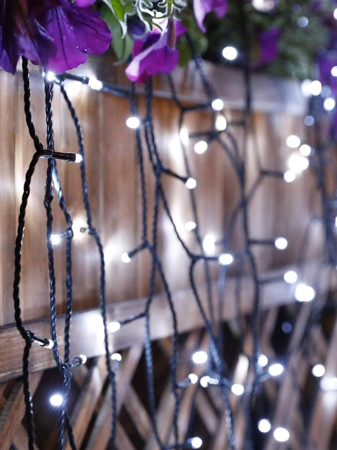 4-pack Solar Christmas Lights Outdoor Waterproof, 400LED 132FT Solar String Lights with 8 Lighting Modes, Tree Light Green Wire for Xmas Tree Party Wedding Garden Yard Fence Decoration (Cool White)