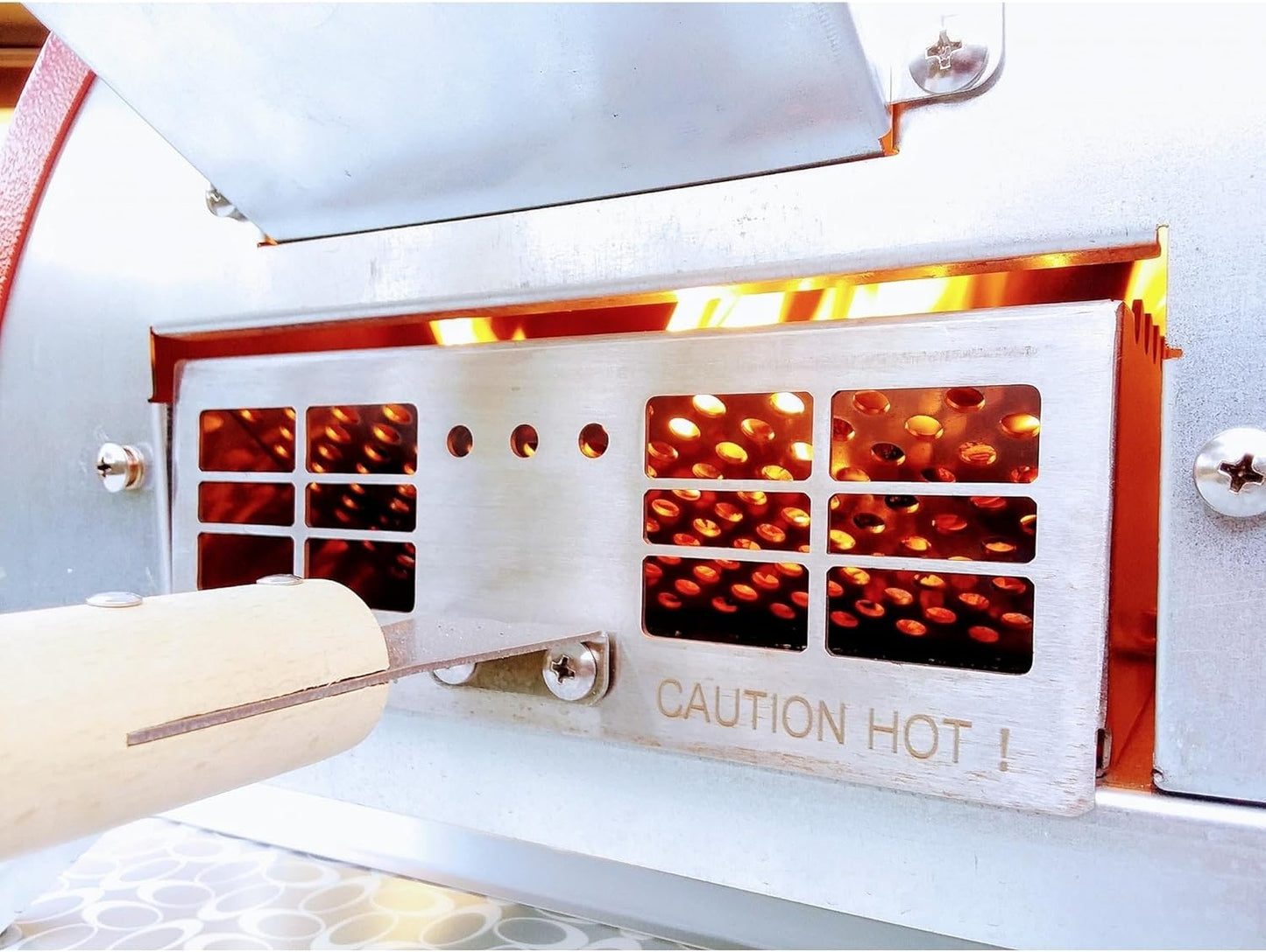 Le Peppe Portable Wood-Fired 12in Pizza Oven - Up to 900 Degrees in Minutes - Wood Chunks, Chips, Pellets and Charcoal - Double-Walled Steel with Fire Blanket Insulation - Black