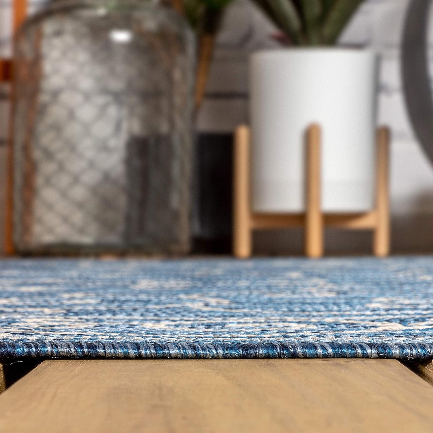 JONATHAN Y SMB106D-4SQ Charleston Vintage Filigree Textured Weave Navy/Gray 4' Square Indoor/Outdoor Area Rug, Pet Friendly, Non-Shedding, Stain Resistant, Easy-Cleaning for Backyard, Patio, Porch