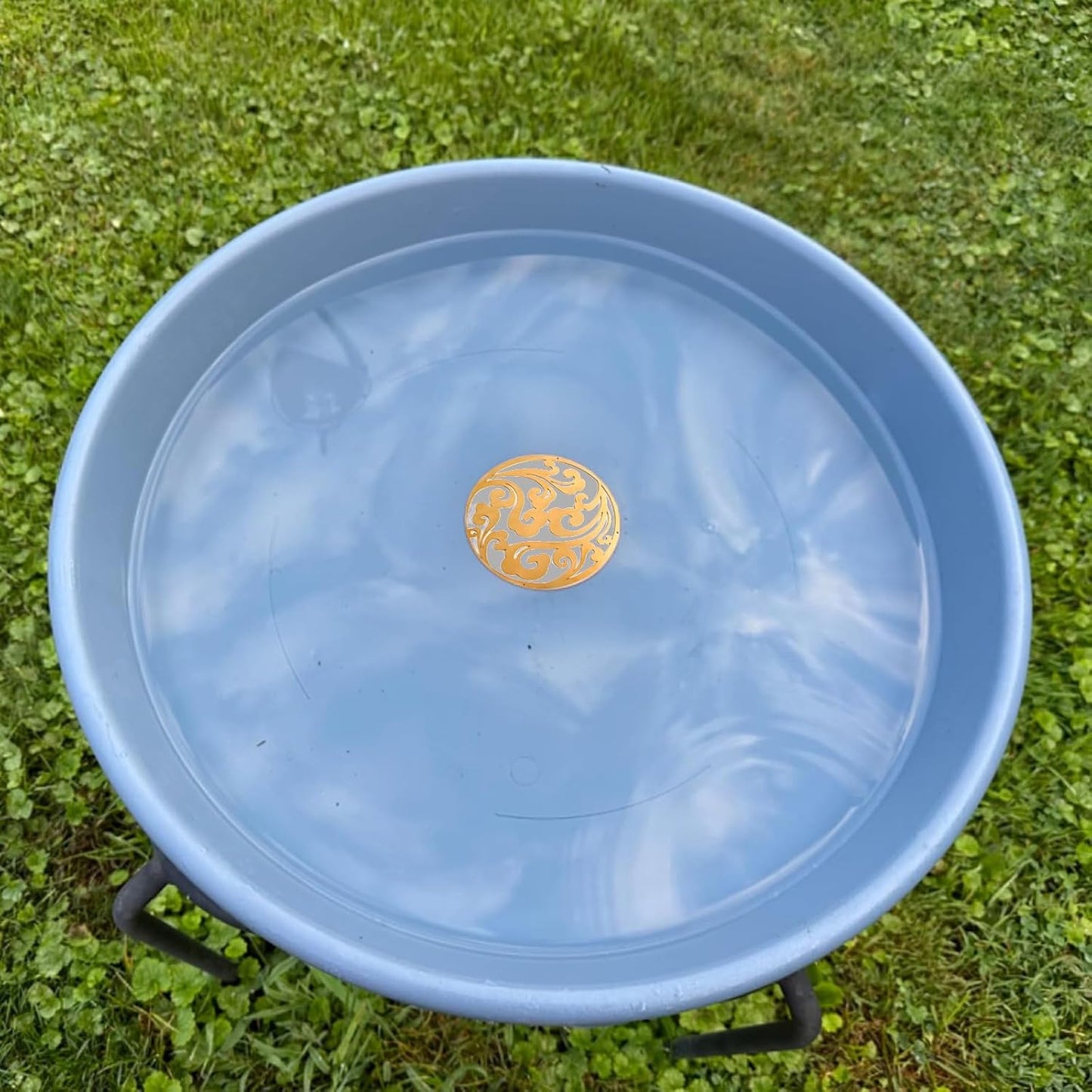 Copper Bird Bath Purification Disk, Water Wiggler for Bird Bath, Bird Bath Copper Disk, 1mm Reinforced 99% Pure Copper Cleaning Disk, Universal Fit for Outdoor Birdbaths, 4 Inch in Diameter (G)