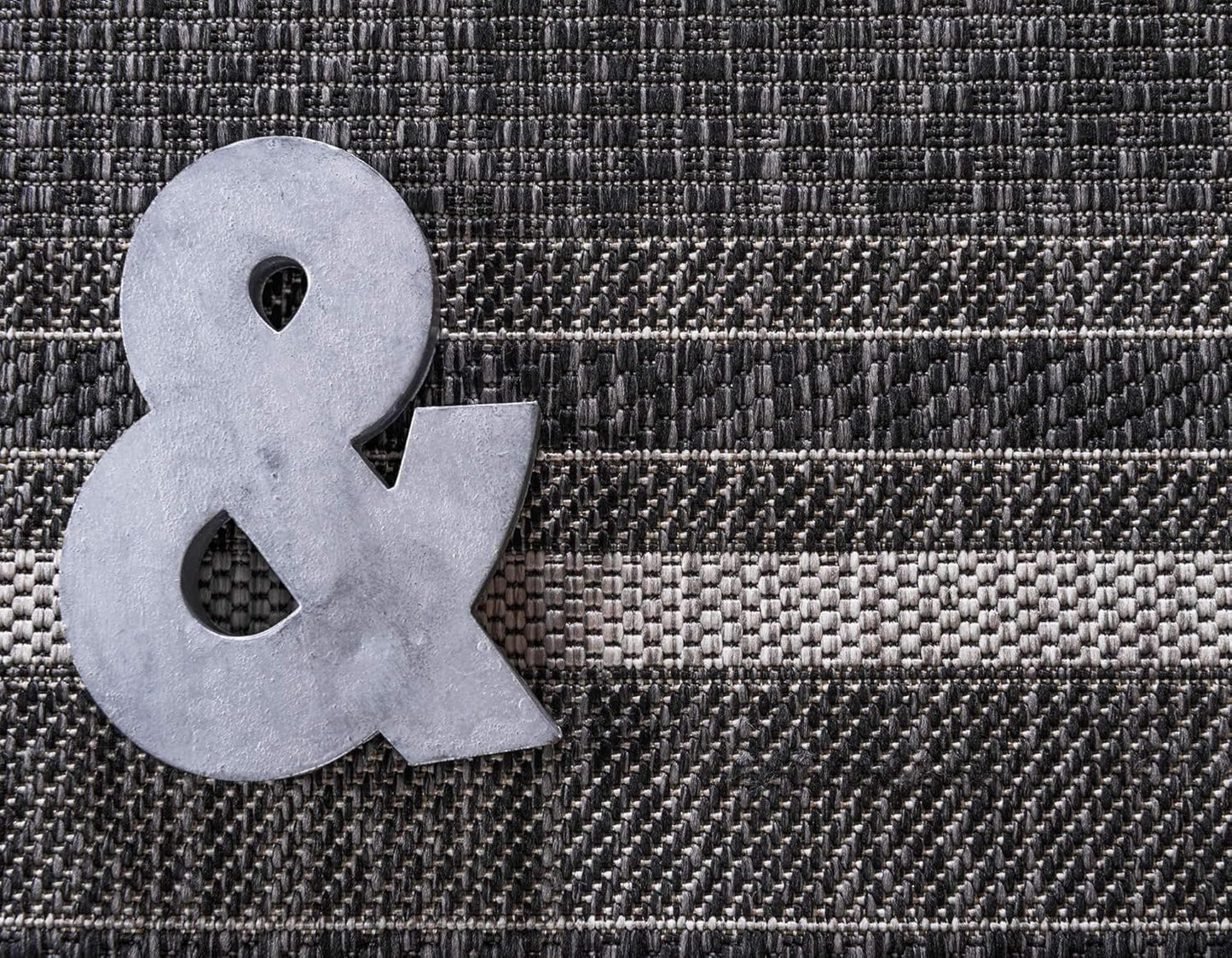 Unique Loom Outdoor Border Collection Area Rug - Soft Border (8' x 11' 4" Rectangle Black/Ivory)