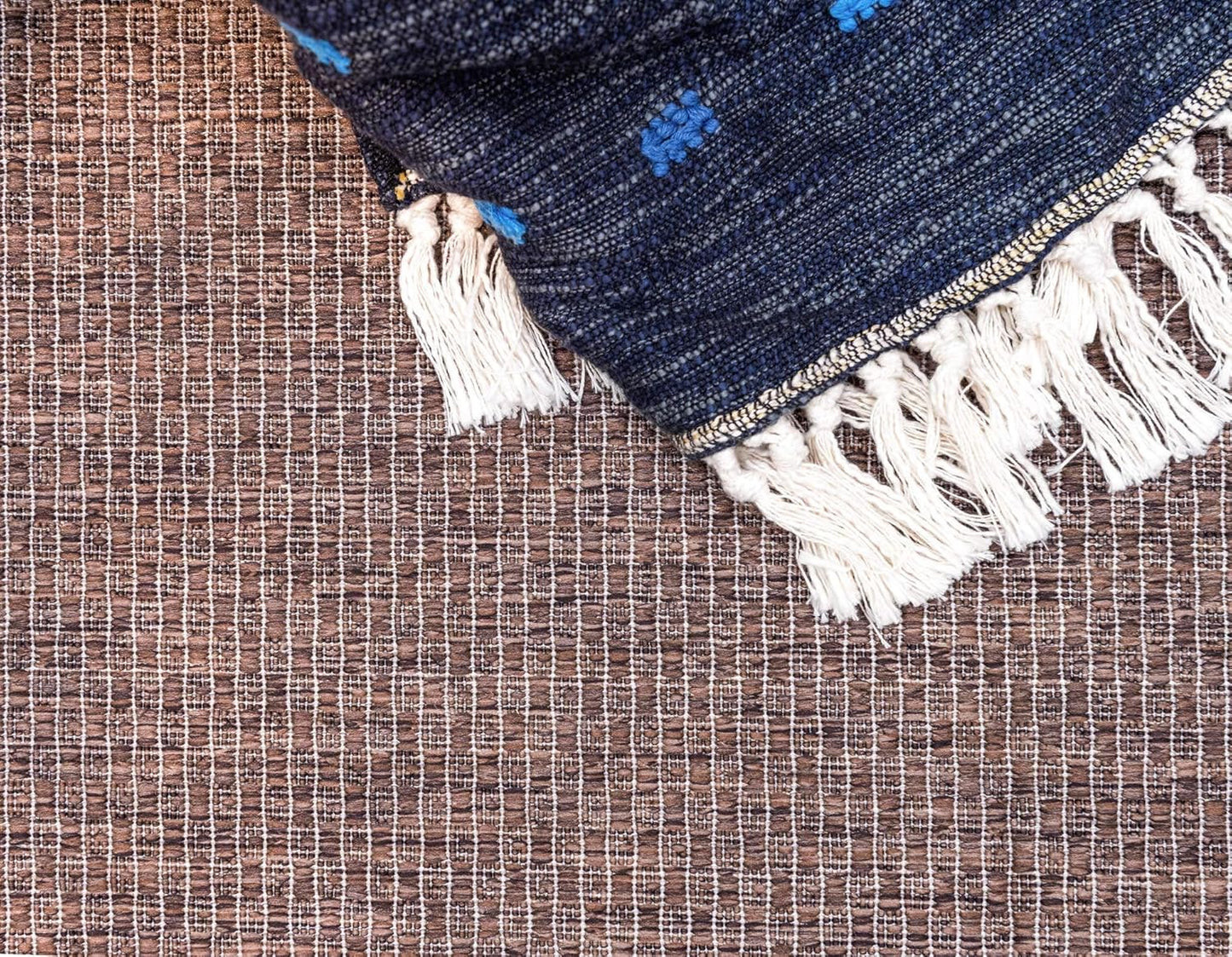 Unique Loom Outdoor Border Collection Area Rug - Soft Border (6' 1" x 9' Rectangle, Brown/ Ivory)
