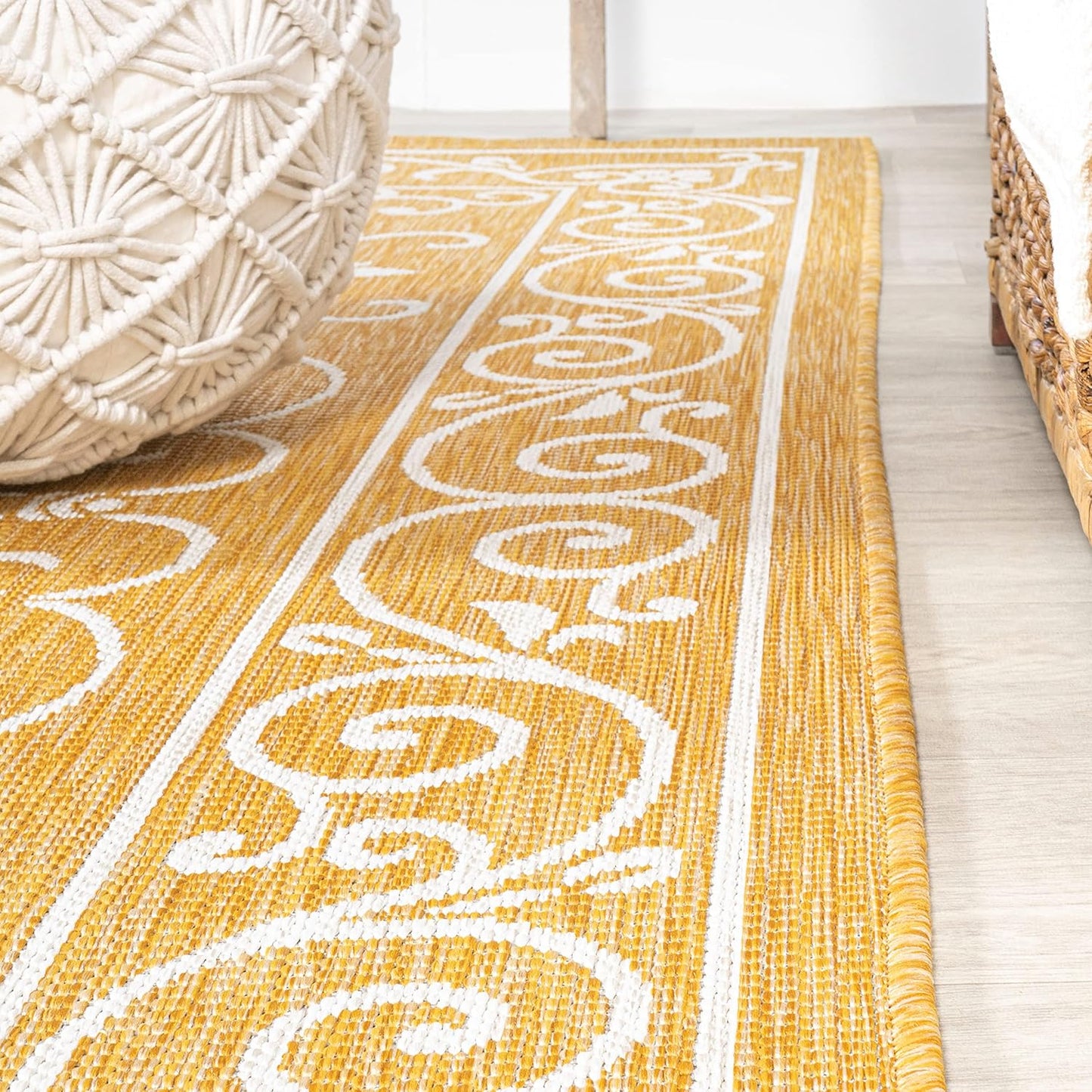 JONATHAN Y SMB106L-5SQ Charleston Vintage Filigree Textured Weave Indoor Outdoor Area Rug, Classic Traditional Transitional Easy Cleaning,Bedroom,Kitchen,Backyard,Patio, Yellow/Cream, 5' Square
