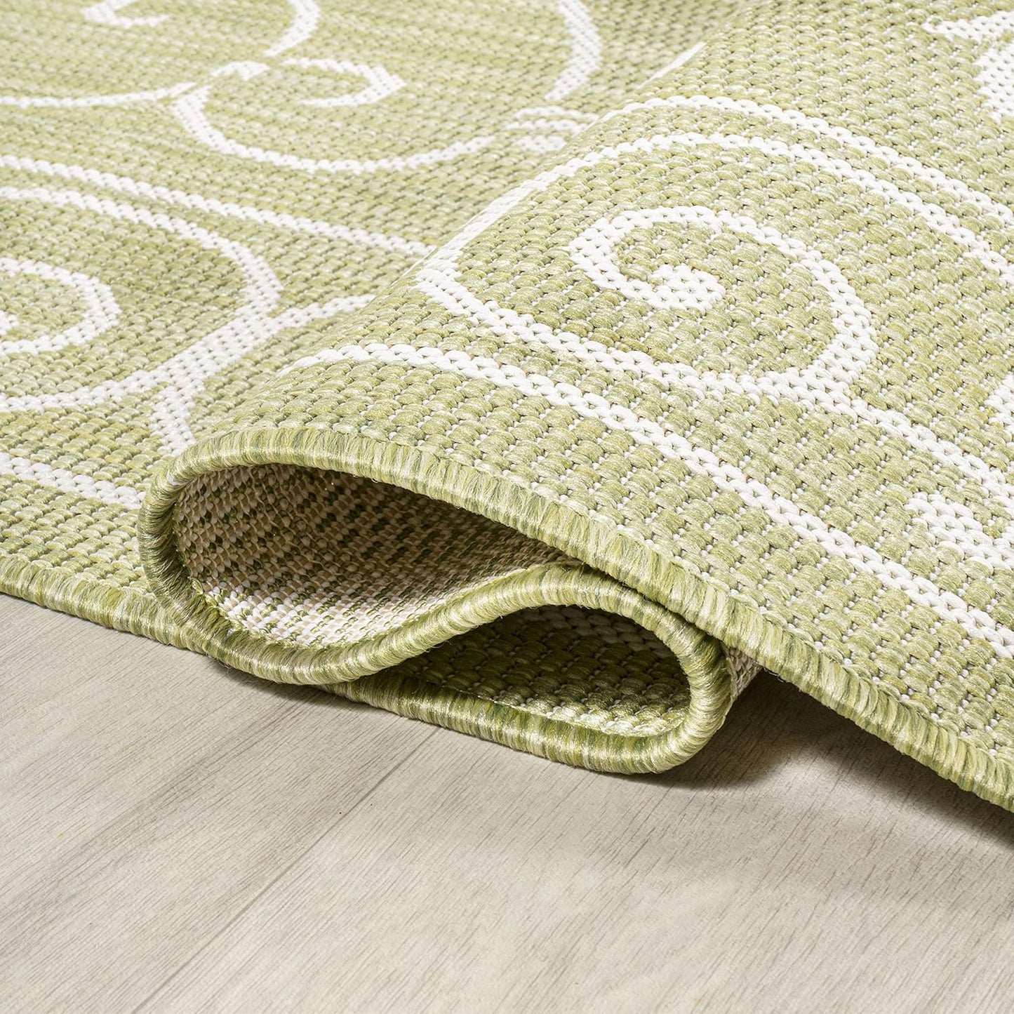 JONATHAN Y SMB106H-3 Charleston Vintage Filigree Textured Weave Indoor Outdoor Area Rug, Coastal,Traditional,Transitional Easy Clean,Bedroom,Kitchen,Backyard,Patio, Non-Shed, Green/Cream, 3 X 5