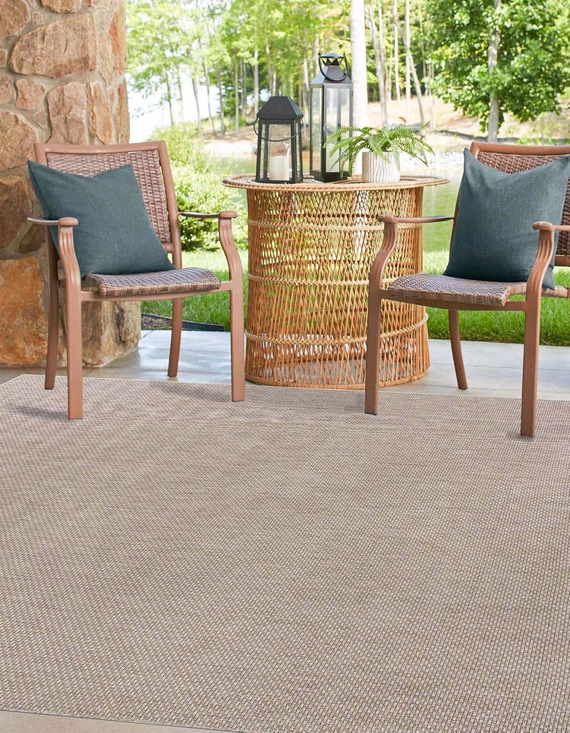 Unique Loom Outdoor Solid Collection Area Rug (7' 10" Square Beige/Ivory)