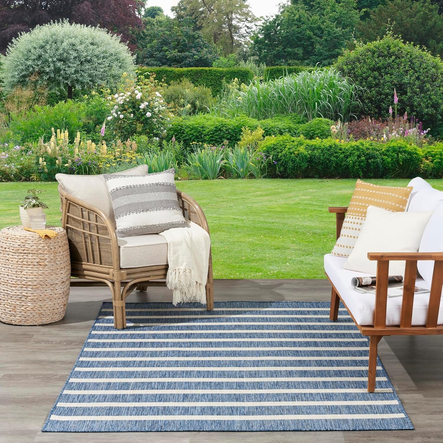 Nourison Home Positano Indoor/Outdoor Navy Ivory 8' x 10' Area Rug, Easy Cleaning, Non Shedding, Bed Room, Living Room, Dining Room, Backyard, Deck, Patio (8x10)