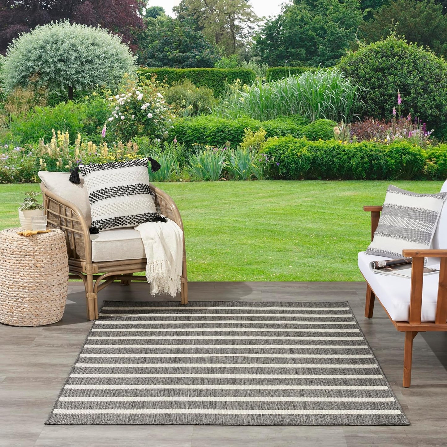 Nourison Home Positano 6' x 9' Fabric Charcoal Ivory Area Rug