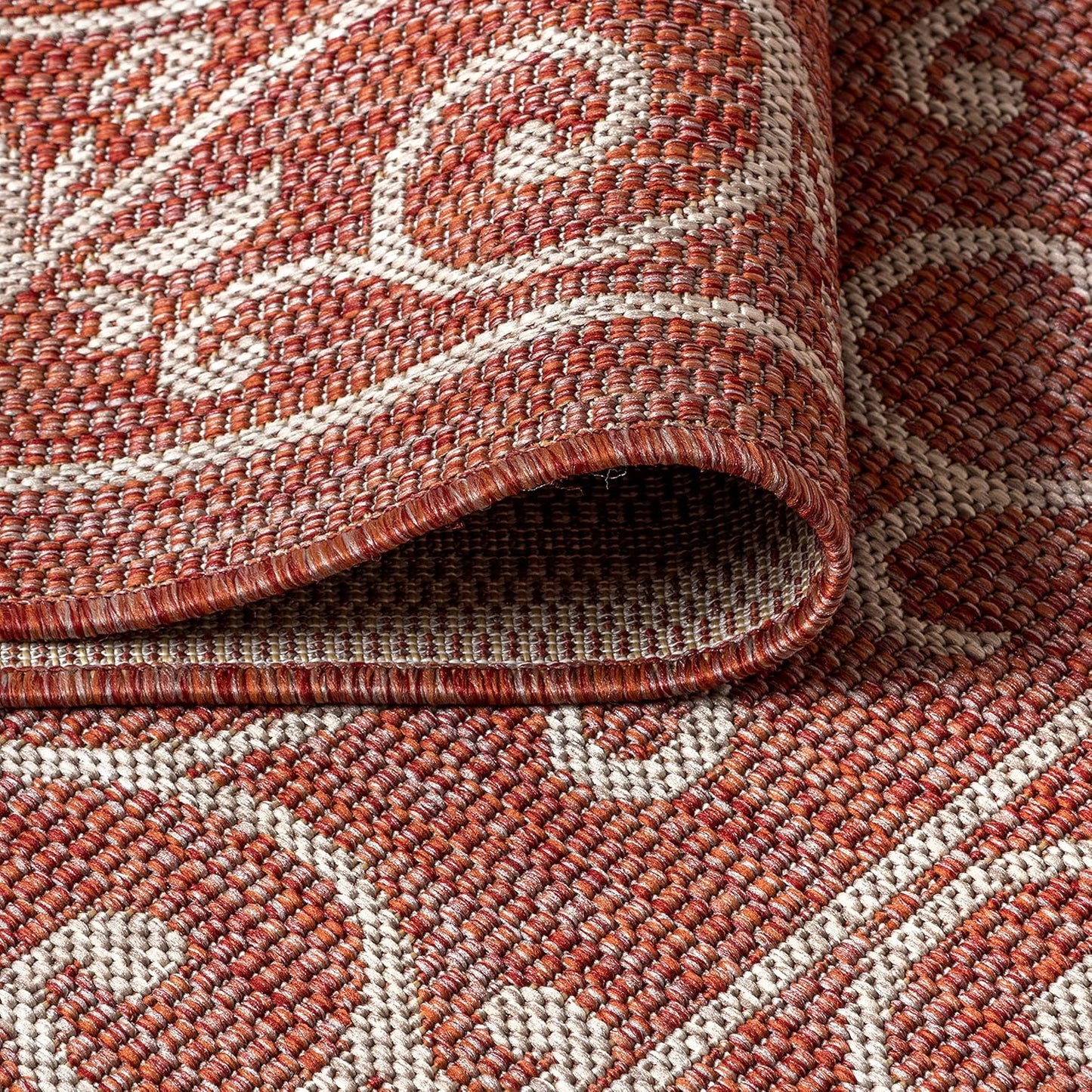 JONATHAN Y SMB106B-5SQ Charleston Vintage Filigree Textured Weave Indoor Outdoor Area Rug Classic Coastal Easy Cleaning Bedroom Kitchen Backyard Patio Non Shedding, 5' Square, Red/Beige