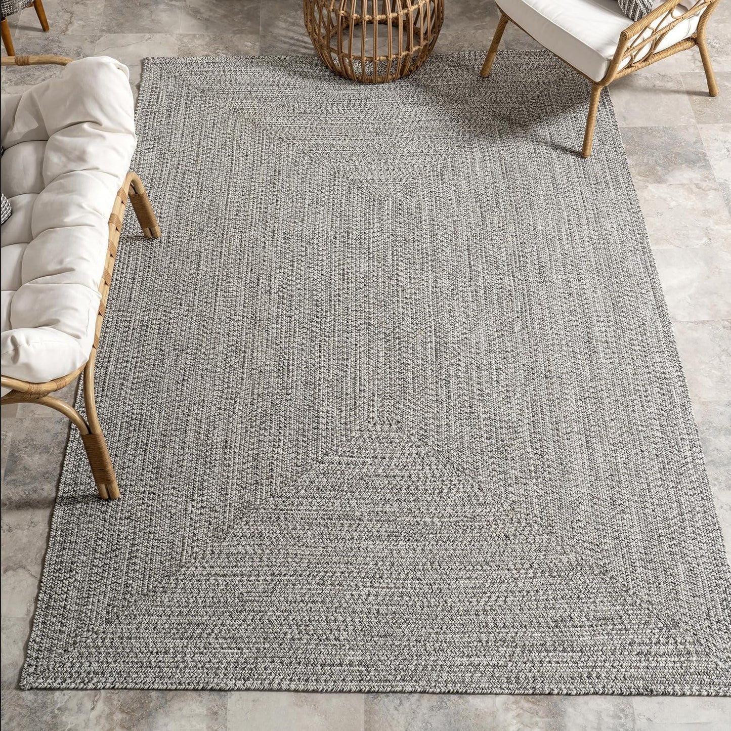 nuLOOM 2' x 6' Solid Hand Braided Indoor/Outdoor Area Rug, Pet-Friendly, High Traffic, Weather Resistant, for Patio, Balcony, Bedroom, Living Room, Dining Room, Wynn Salt And Pepper