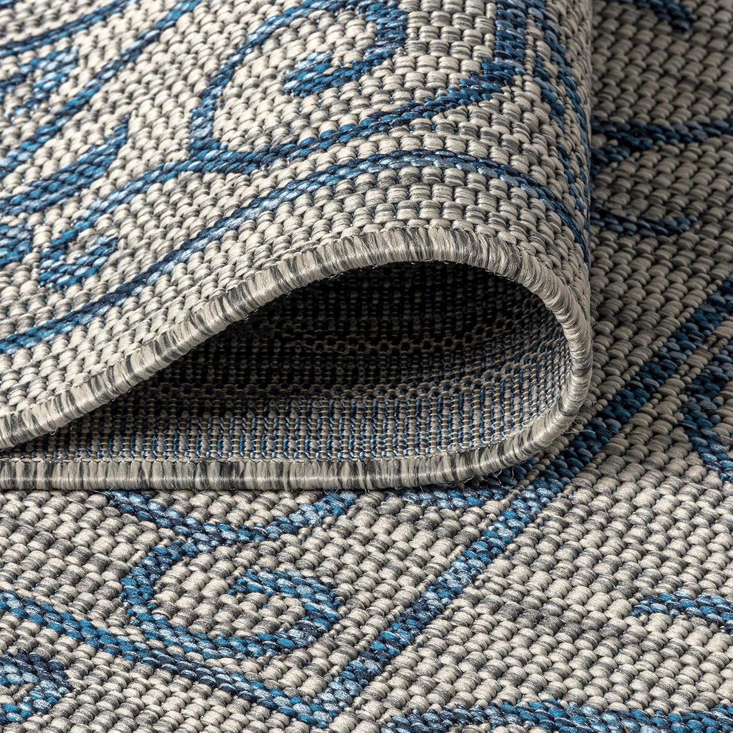 JONATHAN Y SMB106C-5R Charleston Vintage Filigree Textured Weave Indoor Outdoor Area Rug Classic Coastal Easy-Cleaning Bedroom Kitchen Backyard Patio Non Shedding, 5' Round, Gray/Navy