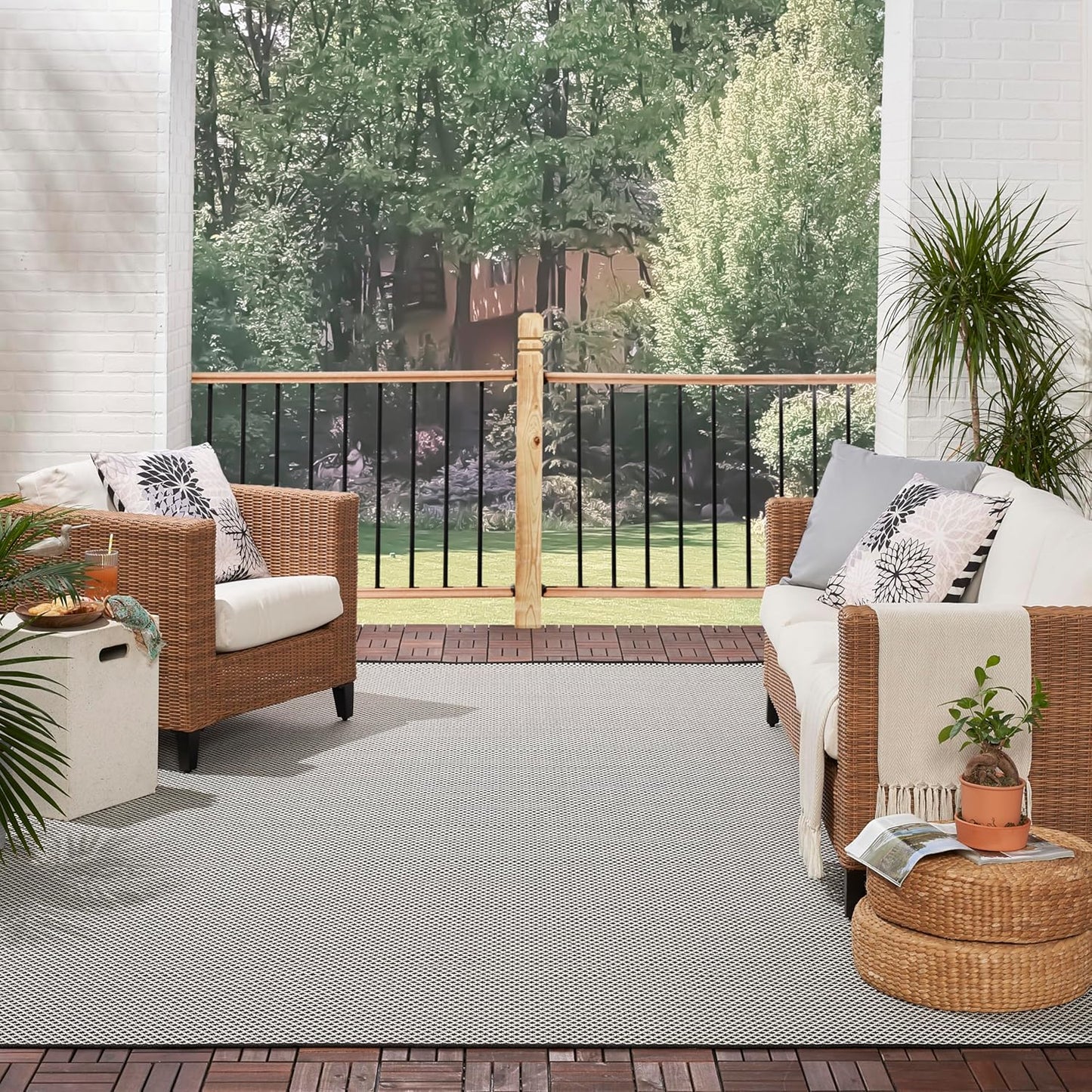 Nourison Home Courtyard Black White 10' x 14' Area Rug - Easy Clean, Non Shedding, Bed Room, Living Room, Dining Room, Kitchen (10' x 14')